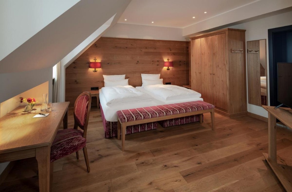 Room image 2